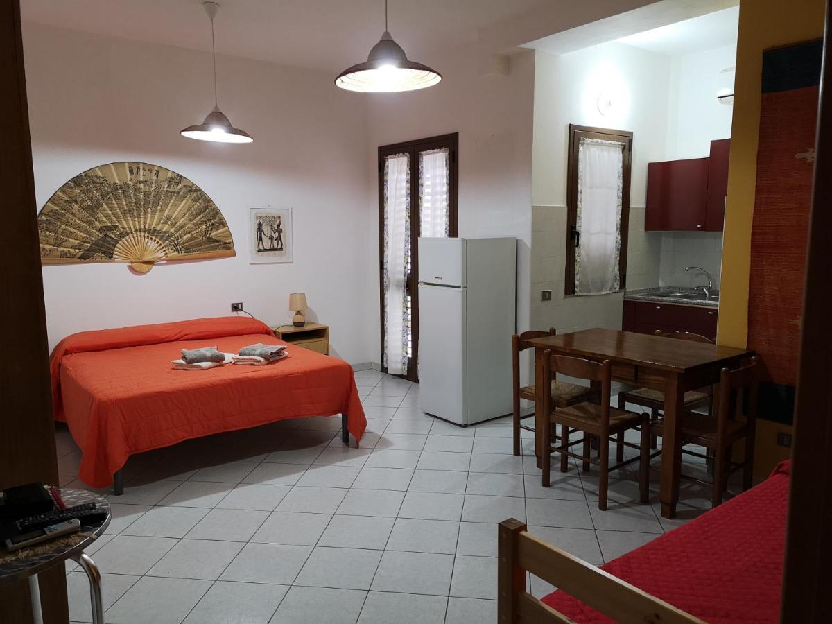 Casa Vacanze Rose E Fiori Sardegna San Vito  Exterior foto